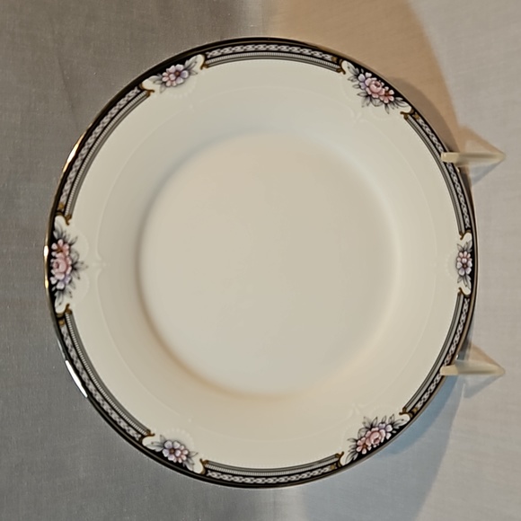 Noritake Halifax 7729 Bread & Butter Plate NEW Fine China - Picture 1 of 7